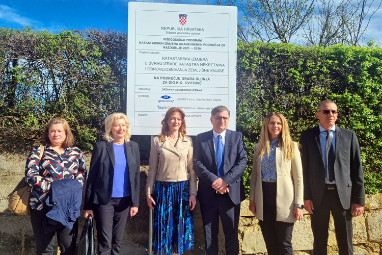 Slika /slike/Vijesti/GPKI_2024/Grad Slunj.png